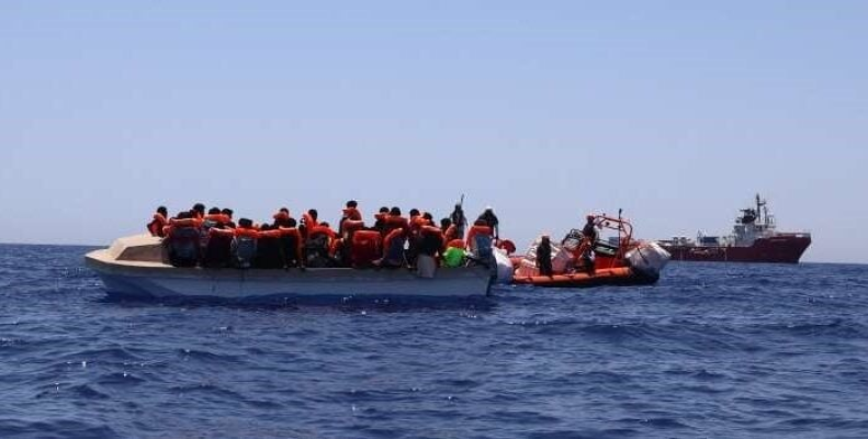 230 de migranţi au fost salvaţi de pe mare în apropierea insulei greceşti Creta