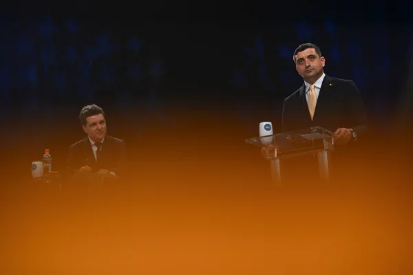 • 	Ce se află în spatele instigării la proteste a lui George Simion. Bogdan Chirieac: Îi este greu să accepte!
