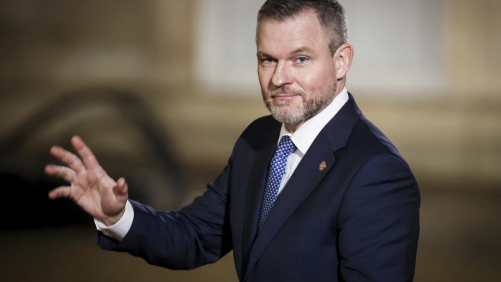 Premierul slovac vrea neutralitate, președintele țării l-a apostrofat imediat