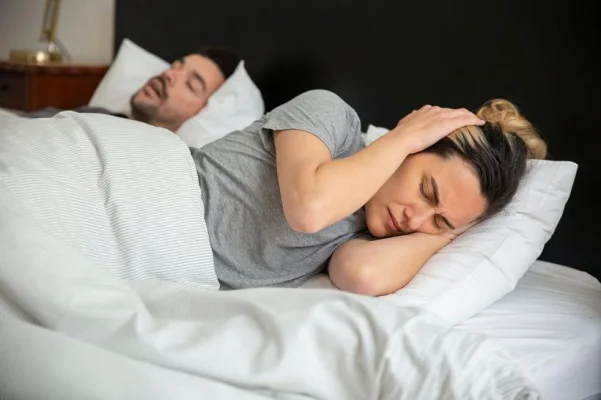 Cuplurile care se ceartă des se îngrașă mai repede