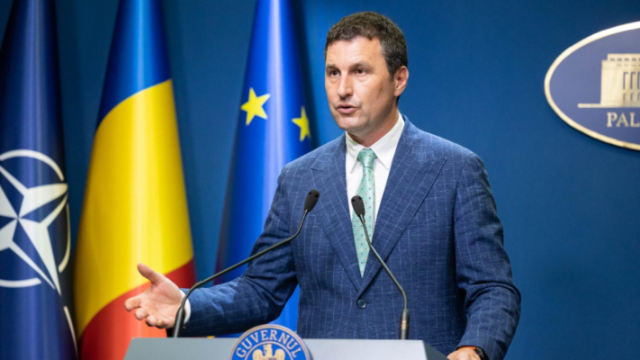 Timpuri noi, obiceiuri vechi! Politicienii vin cu aceleași promisiuni: ”Pensiile și salariile cresc”