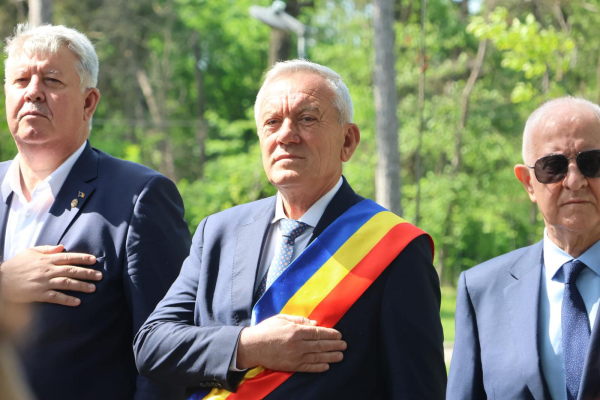 Primarul Buzăului: PSD așteaptă să-și rupă gâtul Bolojan. Ai o mare vină, Marcel Ciolacu!