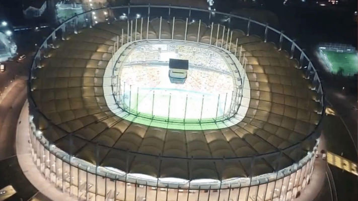 Maneliști contra manele. Despre gust, frică și un stadion care poate aparține tuturor