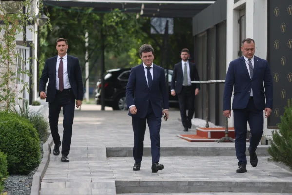 Nicuşor Dan bifează, luni, prima sa deplasare externă ca preşedinte al României. Unde merge