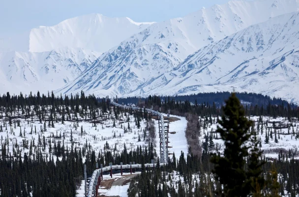 „Drill, baby, drill”. Oficialii administrației Trump deschid milioane de acri în Alaska pentru foraje și exploatări miniere. Zonele erau sub protecție federală