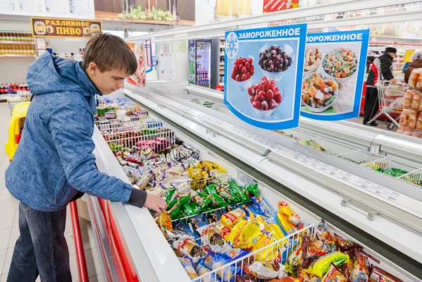 În Bulgaria a intrat în vigoare o lege propusă de populiști care prevede înființarea unor companii de stat cu prețuri plafonate pentru produsele bulgărești / De ce guvernul nu se grăbește să o aplice