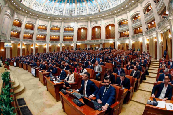 Scutirea de impozitul de 3% pe vânzarea imobilelor moștenite sau obținute prin divorț, sabotată în Parlament