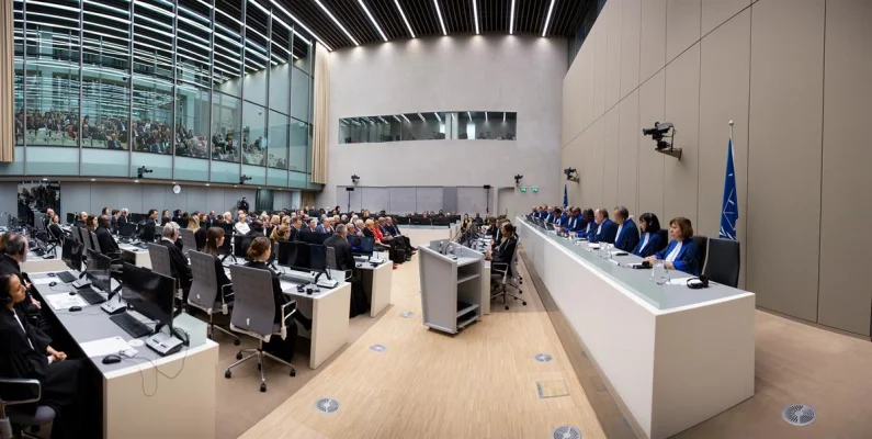 SUA instituie sancţiuni împotriva a patru judecători ai Curţii Penale Internaţionale pentru că au inițiat proceduri judiciare care vizează soldaţi americani și membri ai executivului israelian