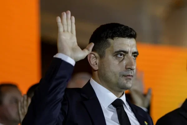 AUR vrea modificarea Legii privind funcționarea Curții Constituționale