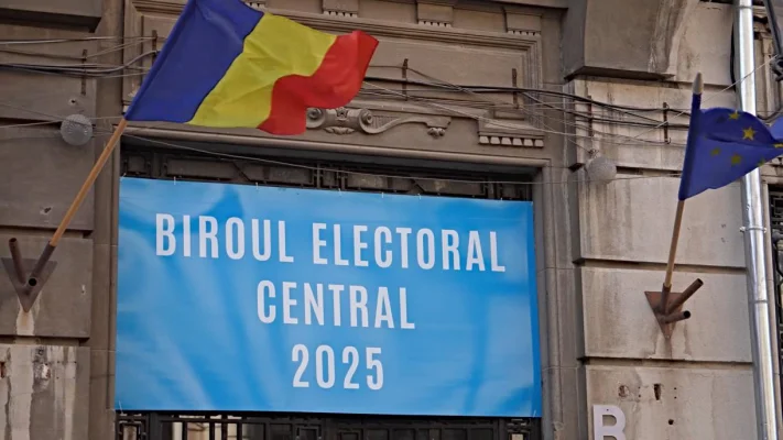 BEC: Persoanele fizice care postează repetitiv în online materiale de propagandă electorală – actori politici