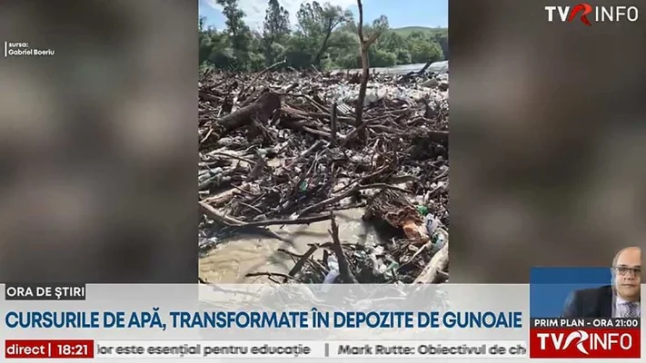 Cursurile de apă ajung canale de deversare a mizeriei celor care locuiesc pe malurile lor