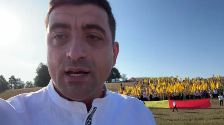 Simion insistă că a prevenit o vărsare de sânge, dar nu dă dovezi