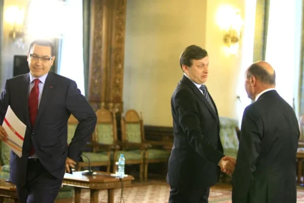 Ce spune Crin Antonescu despre motivul ruperii USL: Ponta a preferat să intre într-o combinație tipică de „deep state”