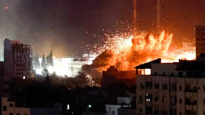 Israel a lansat un atac de amploare asupra Iranului: Ținte nucleare vizate, zeci de victime raportate
