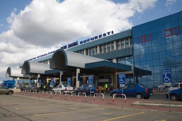 Indemnizații de cinci ori mai mari pentru șefii de la Compania Aeroporturi București. Sorin Grindeanu: „Nu există o aprobare”