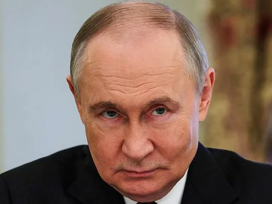 Rusia vrea să instaleze un preşedinte extremist în România. Care sunt cele trei obiective?
