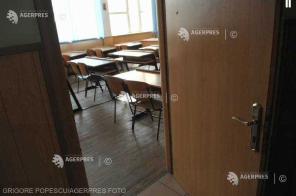 Program de guvernare/Creșterea valorii numărului de ore de activități didactice în învățământul preuniversitar