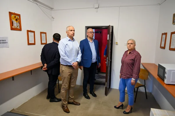Ministrul Justiției, în vizită de lucru în penitenciarul în care a murit Ciprian Pian