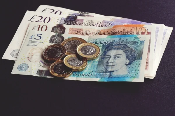 Nouă milioane de pensionari britanici vor primi din nou la iarnă ajutoare de încălzire / Vor rămâne pe dinafară doar două milioane, care au venituri de peste 41 de mii de euro pe an