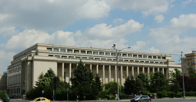 Coaliția de guvernare și-a asumat un program ambițios pentru 2025–2028. Documentul integral