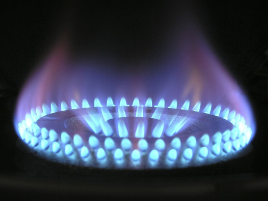 Arderea gazelor a generat anul trecut 389 de milioane de tone de poluare cu carbon, potrivit unui raport al Băncii Mondiale