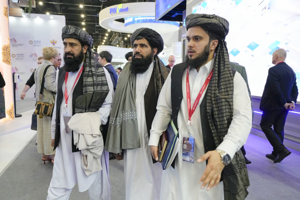 Rusia, prima țară din lume care recunoaște guvernul taliban din Afganistan
