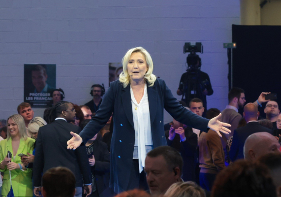 Marine Le Pen sesizează CEDO pentru a contesta ineligibilitatea la care a fost condamnată în Franţa