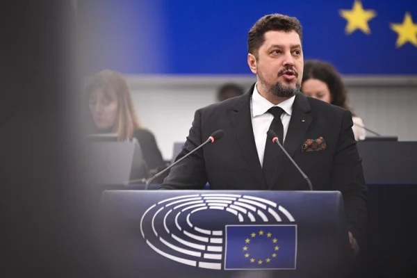 Claudiu Târziu demontează argumentul-cheie al lui George Simion: „Nu cred că lui Donald Trump îi pasă cine e președinte în România”