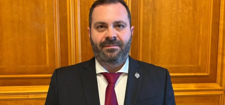 Deputatul USR Cezar Drăgoescu solicită Comisiei de buget-finanțe să aducă la audieri conducerea ASF