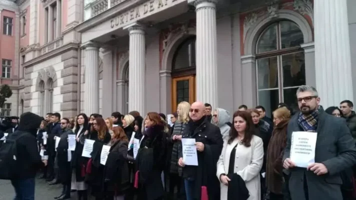 Privilegii revoltătoare pentru magistrați. Chirii cu 60 de lei pe lună de la minister