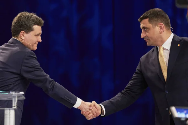 George Simion vs Nicușor Dan, finala prezidențială 2025. Ce arată cel mai recent sondaj publicat înainte de turul doi