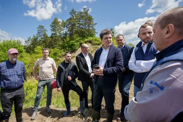 Nicușor Dan anunță ajutoare pentru angajații Salinei Praid, afectați din cauza inundațiilor. „Vor fi niște forme de compensare”