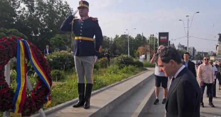 Presedintele Nicusor Dan a depus o coroana in memoria victimelor Mineriadei din 13-15 iunie: „A fost o represiune brutala, care a adus Romania mult inapoi”