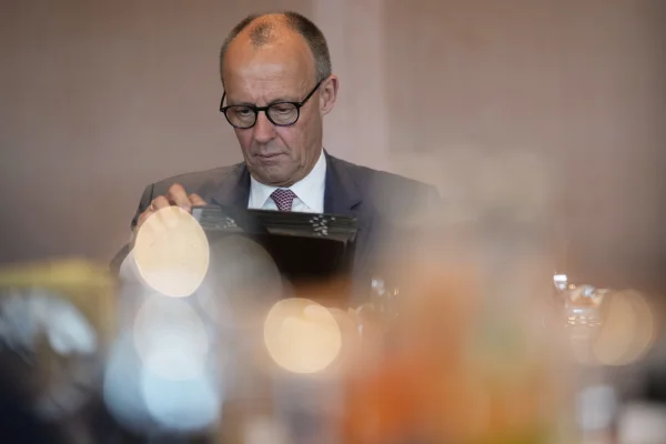 Un tribunal german a decis că politica lui Friedrich Merz pentru migranți este ilegală