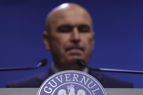 BREAKING NEWS 	Sesizare la Comisia Europeană după declarațiile lui Ilie Bolojan - ultimă oră!