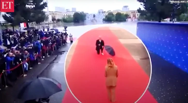 VIDEO Premierul Albaniei Edi Rama a îngenuncheat în faţa Giorgiei Meloni, la Tirana / Edi Rama a fost reales duminică pentru un al patrulea mandat, consolidându-şi poziţia ca cel mai longeviv lider albanez de după căderea comunismului