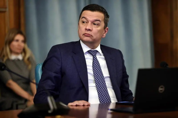 Grindeanu: A-i cere cuiva să îşi taie de bună-voie sinecura este ca şi cum ai cânta la flaut într-o sală plină de băieţi de cartier şi să speri că vor lăcrima de emoţie
