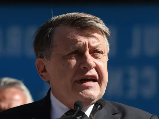 Atac la rivali și semnal strategic: Antonescu rupe tăcerea despre culisele cursei pentru Cotroceni