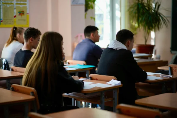 Preşedintele Casei Naţionale de Asigurări de Sănătate: Educaţia pentru sănătate în şcoli să fie predată de cadre medicale