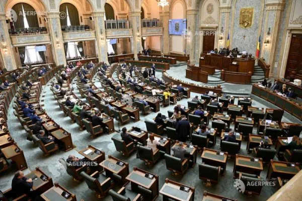 Parlament/ Grupul de la Senat al POT a fost desființat, după demisia a doi membri