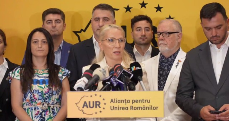 AUR depune moţiune de cenzură împotriva Guvernului Bolojan. Enache: Avem semnături de la grupurile AUR, SOS, POT şi neafiliaţi, numărul nu este suficient pentru a şi trece / Apel la parlamentarii care critică măsurile fiscale să voteze moţiunea