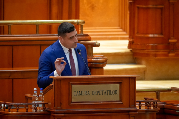 Parlamentarii AUR părăsesc ședința de învestitură a noului guvern: „Noi nu participăm la această mascaradă”