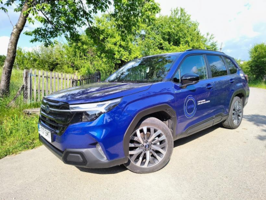 Hibrid pregătit pentru orice. Cum merge noul Subaru Forester
