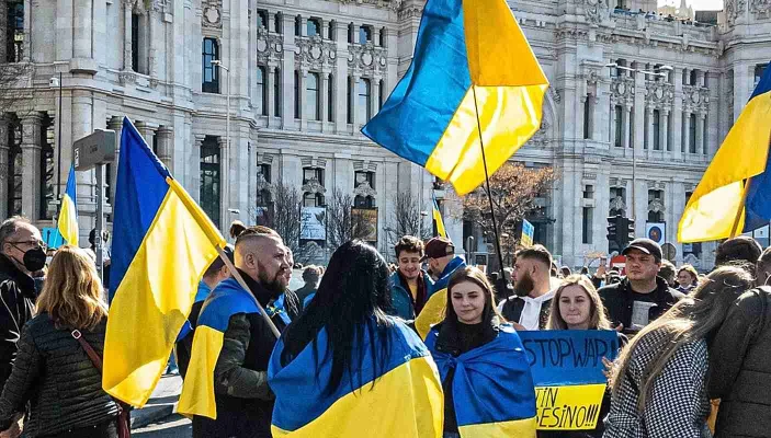 Uniunea Europeană prelungeşte protecţia temporară pentru refugiaţii din Ucraina