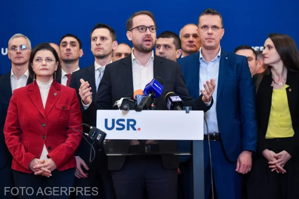 USR îl susține pe Nicușor Dan la alegerile prezidențiale 2025. „Nu vrem un tur doi între Ponta și Simion!”