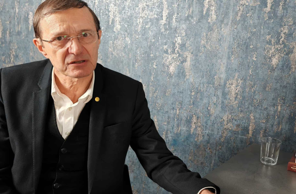 OPINIE. Ioan-Aurel Pop denunță așa-zisele „academii” din România: „Academicienii sunt amestecați cu pseudosavanții”