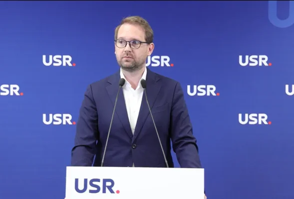 Dominic Fritz (USR): Vom vota și formal susținerea lui Nicușor Dan pentru turul 2