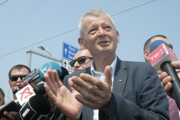 Motivul pentru care fugarul Sorin Oprescu nu poate fi extrădat din Grecia. Explicația ministrului Justiției
