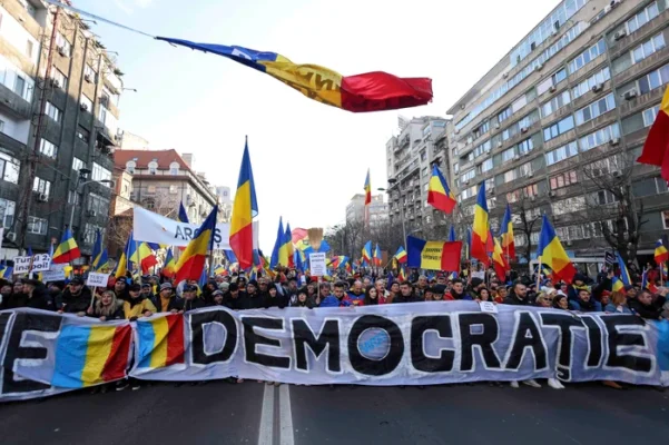 Analiză
        De ce generează alegerile prezidențiale cea mai multă emoție: „Nu va câștiga unul sau celălalt, ci va pierde unul sau celălalt”