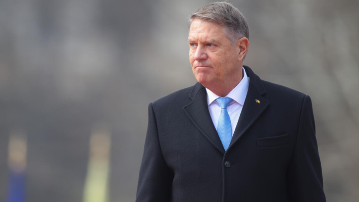 Cheltuielile cu deplasările lui Iohannis, desecretizate | Secretomania a generat furie, nu sumele (Analist)